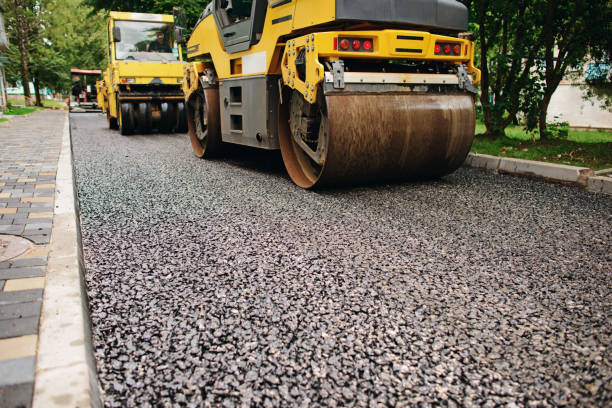 Best Professional Driveway Pavers  in Mohnton, PA